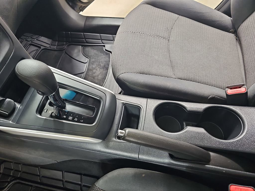 Used 2017 Nissan Sentra S FWD image 28