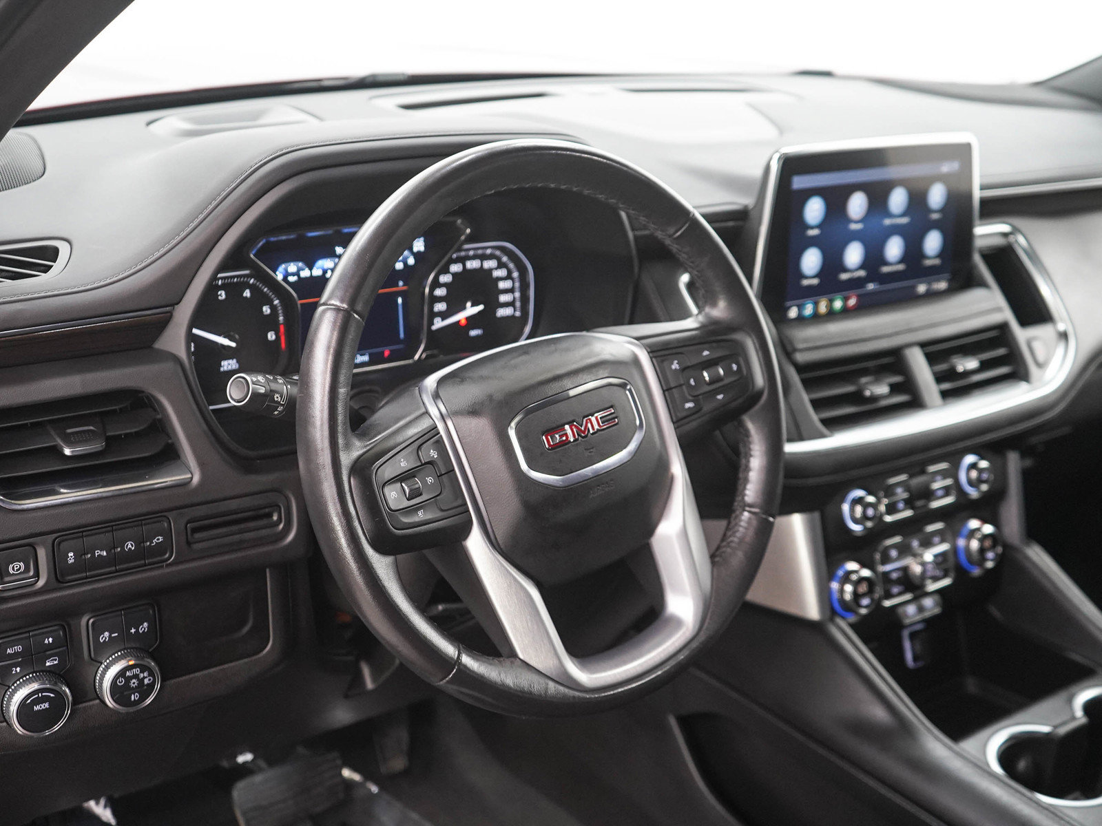 Used 2021 GMC Yukon SLE AWD/4WD image 21