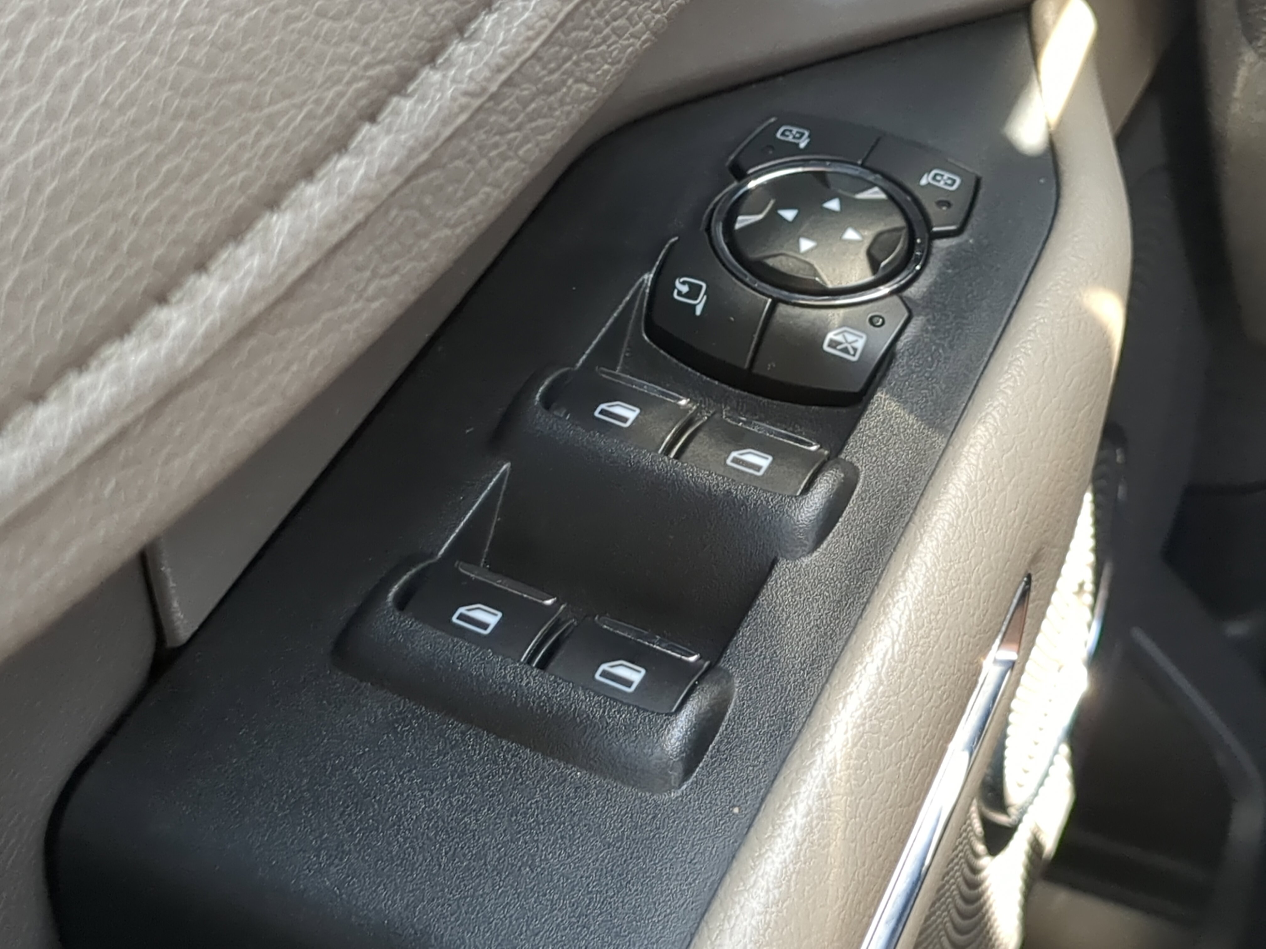 Certified 2019 Ford Expedition XLT w/ Equipment Group 202A RWD image 22