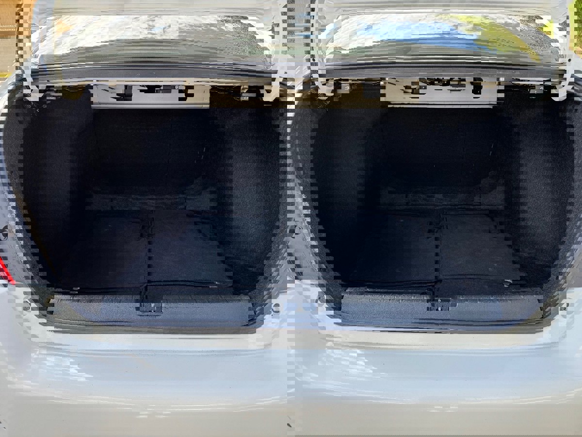 Used 2018 Honda Civic Touring image 19