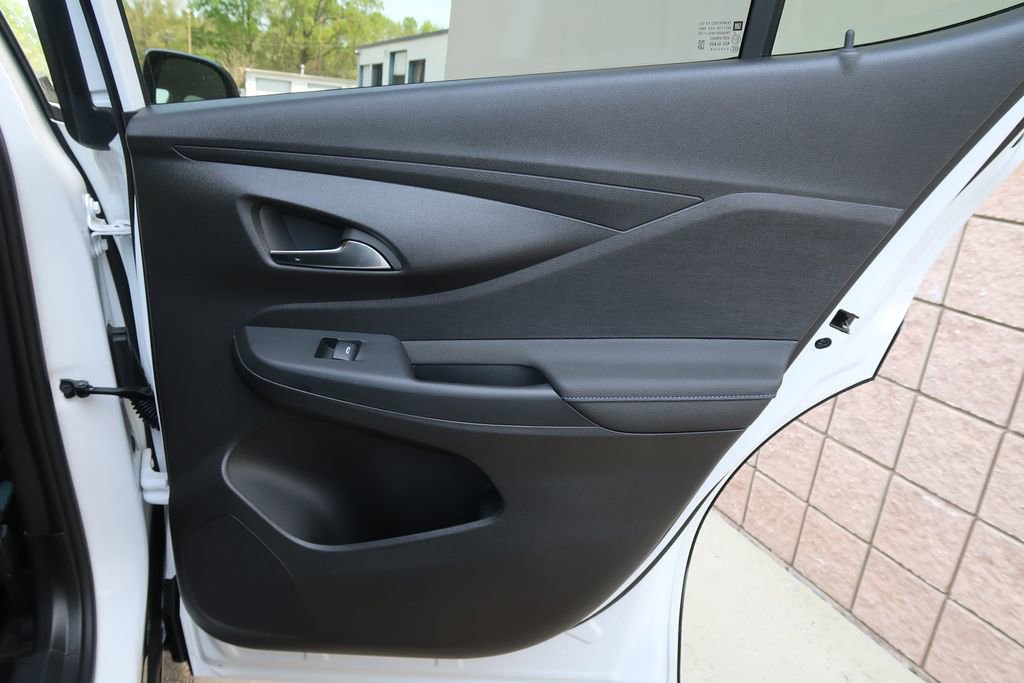 Certified 2024 Buick Envista Sport Touring w/ Convenience I Package image 33