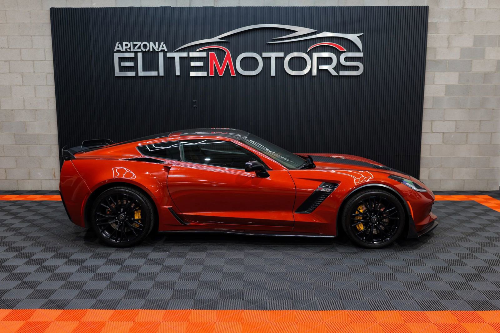 Used 2016 Chevrolet Corvette Z06 w/ 2LZ Preferred Equipment Group RWD image 15