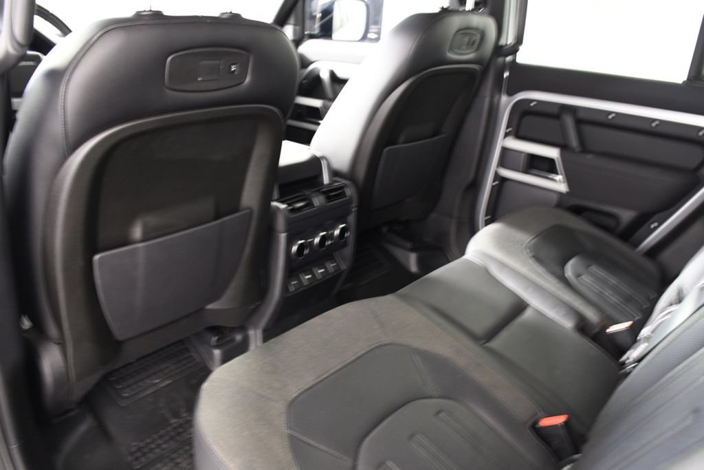 Used 2020 Land Rover Defender 110 First Edition AWD/4WD image 27