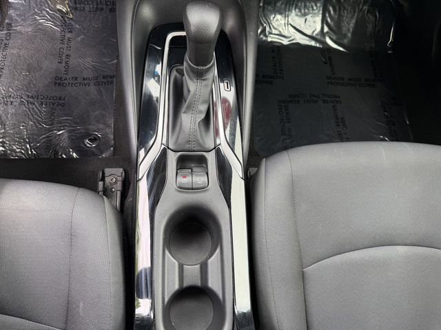 Used 2021 Toyota Corolla LE FWD image 19
