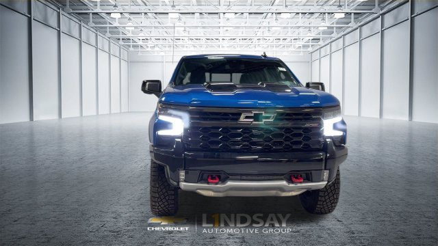 Certified 2024 Chevrolet Silverado 1500 ZR2 AWD/4WD image 3