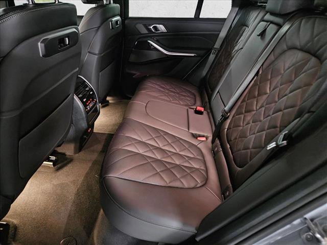 New 2026 BMW X5 xDrive40i w/ M Sport Package image 15