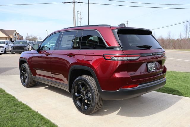 New 2026 Jeep Grand Cherokee Limited AWD/4WD image 30