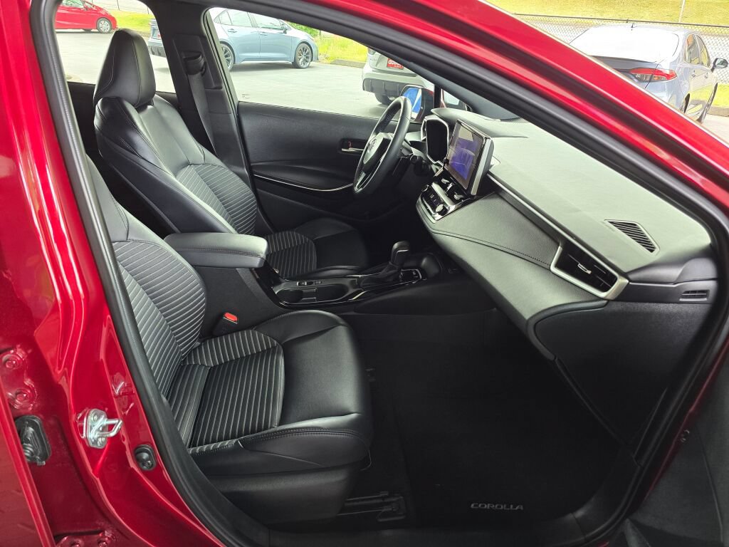 Used 2024 Toyota Corolla XSE FWD image 11