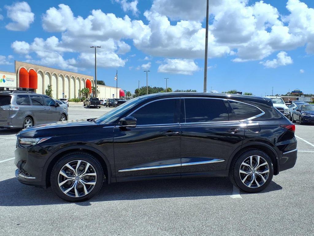 Used 2024 Acura MDX w/ Technology Package AWD/4WD image 4
