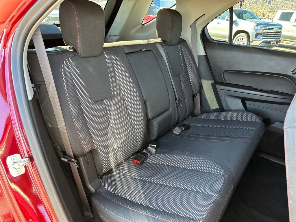 Used 2017 Chevrolet Equinox LT w/ Convenience Package image 24