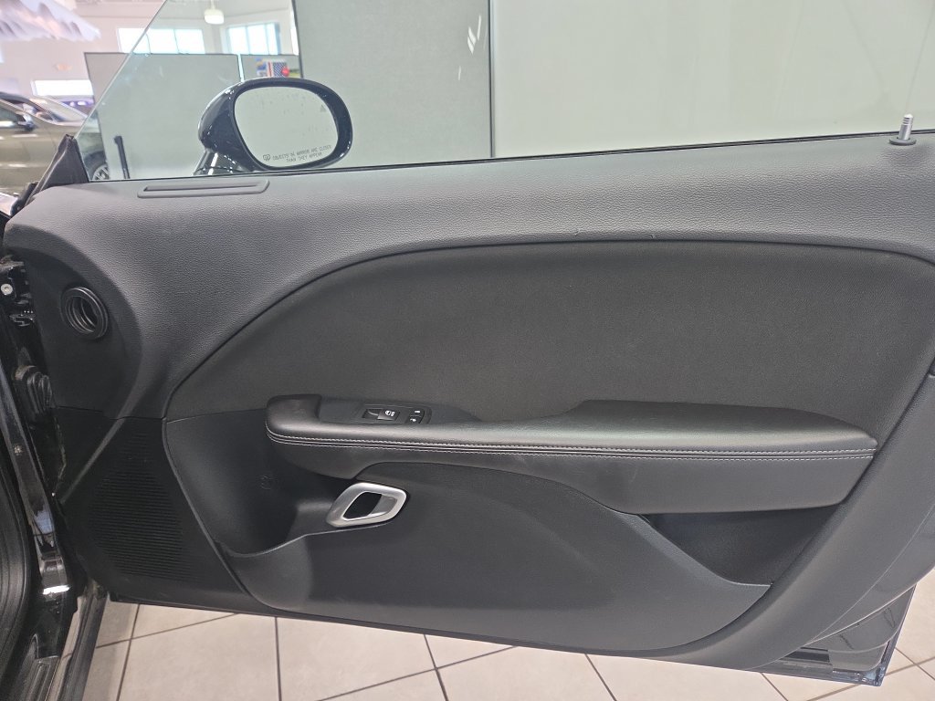 Used 2018 Dodge Challenger R/T Scat Pack w/ Driver Convenience Group RWD image 16