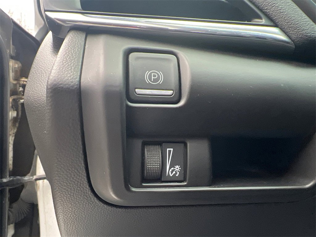 Used 2021 Cadillac CT4 Premium Luxury image 15