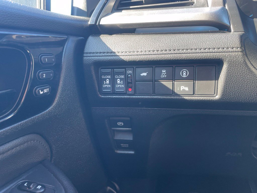 Used 2023 Honda Odyssey Touring image 17