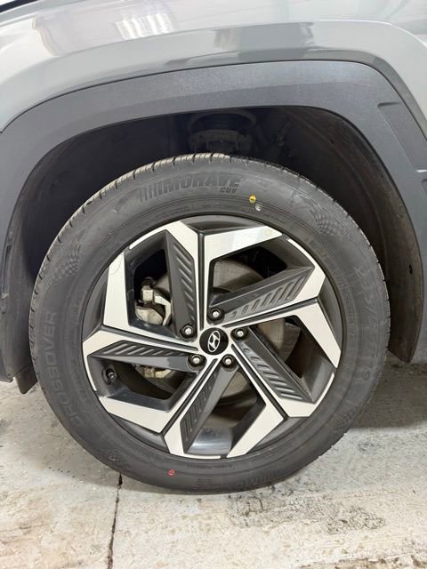 Used 2024 Hyundai Tucson Limited image 12