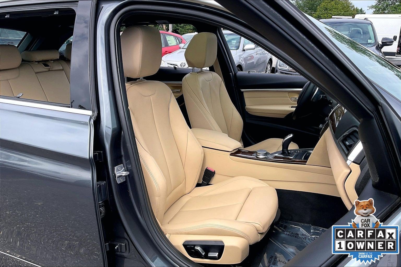 Used 2017 BMW 330i xDrive Wagon AWD/4WD image 7