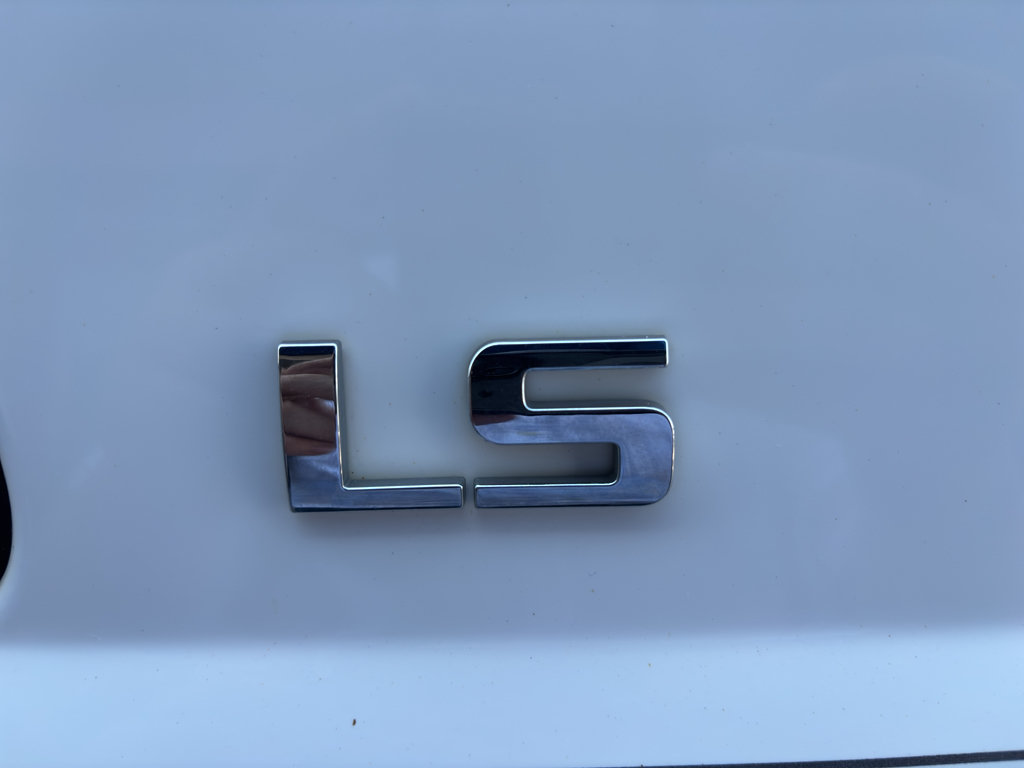 Used 2016 Chevrolet Tahoe LS AWD/4WD image 30