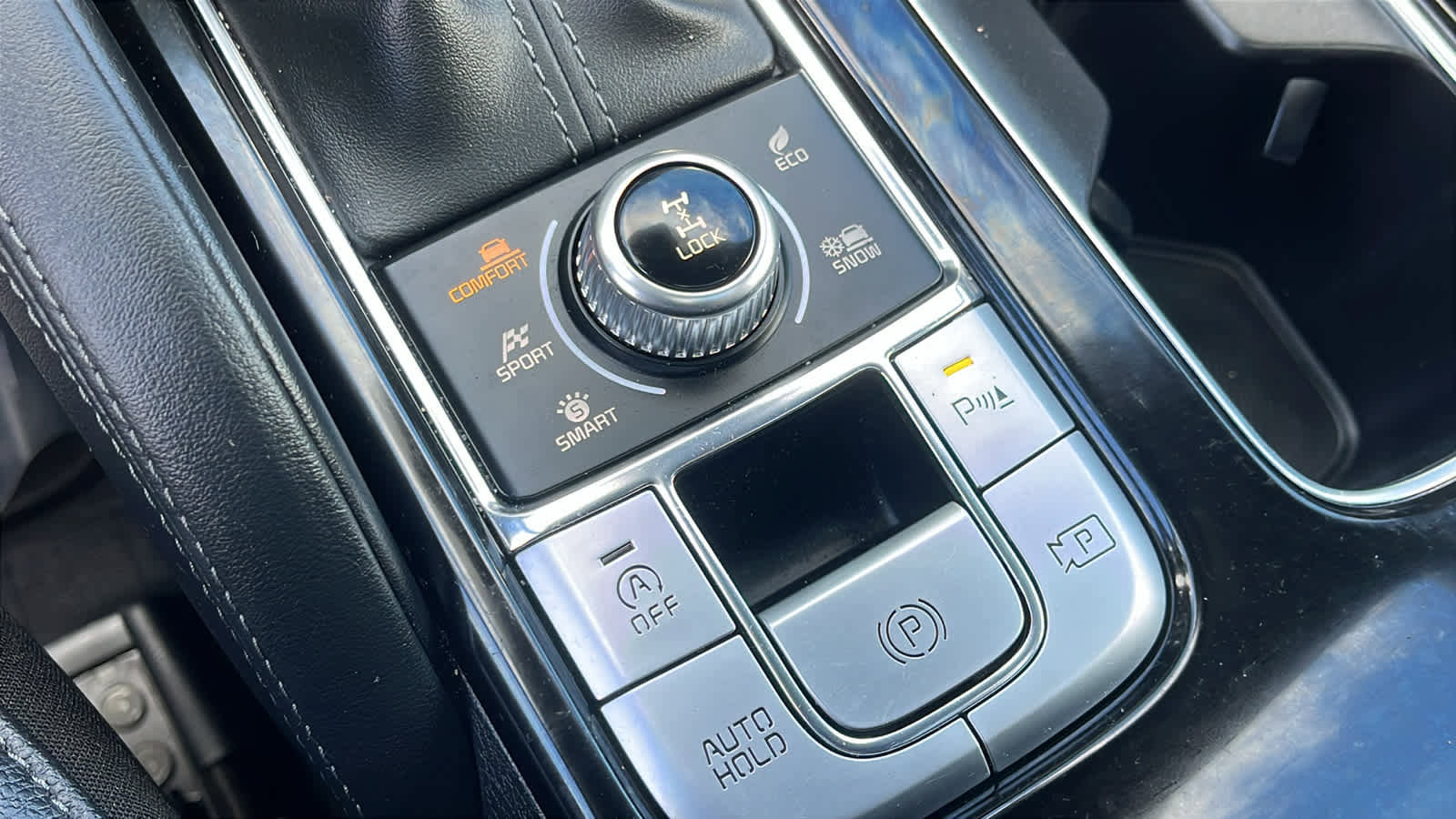 Used 2023 Kia Telluride SX X-Line image 21