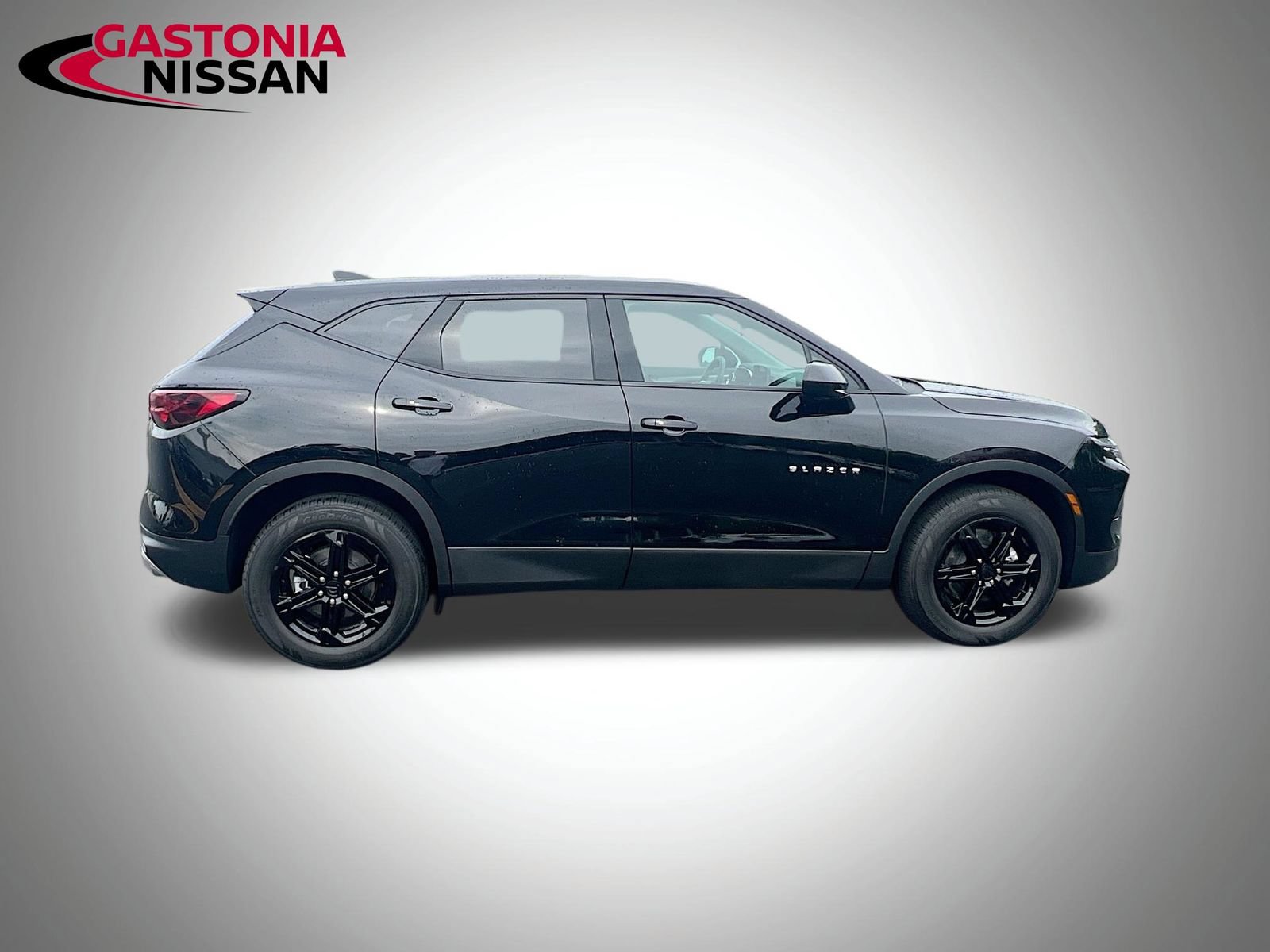Used 2025 Chevrolet Blazer LT AWD/4WD image 10