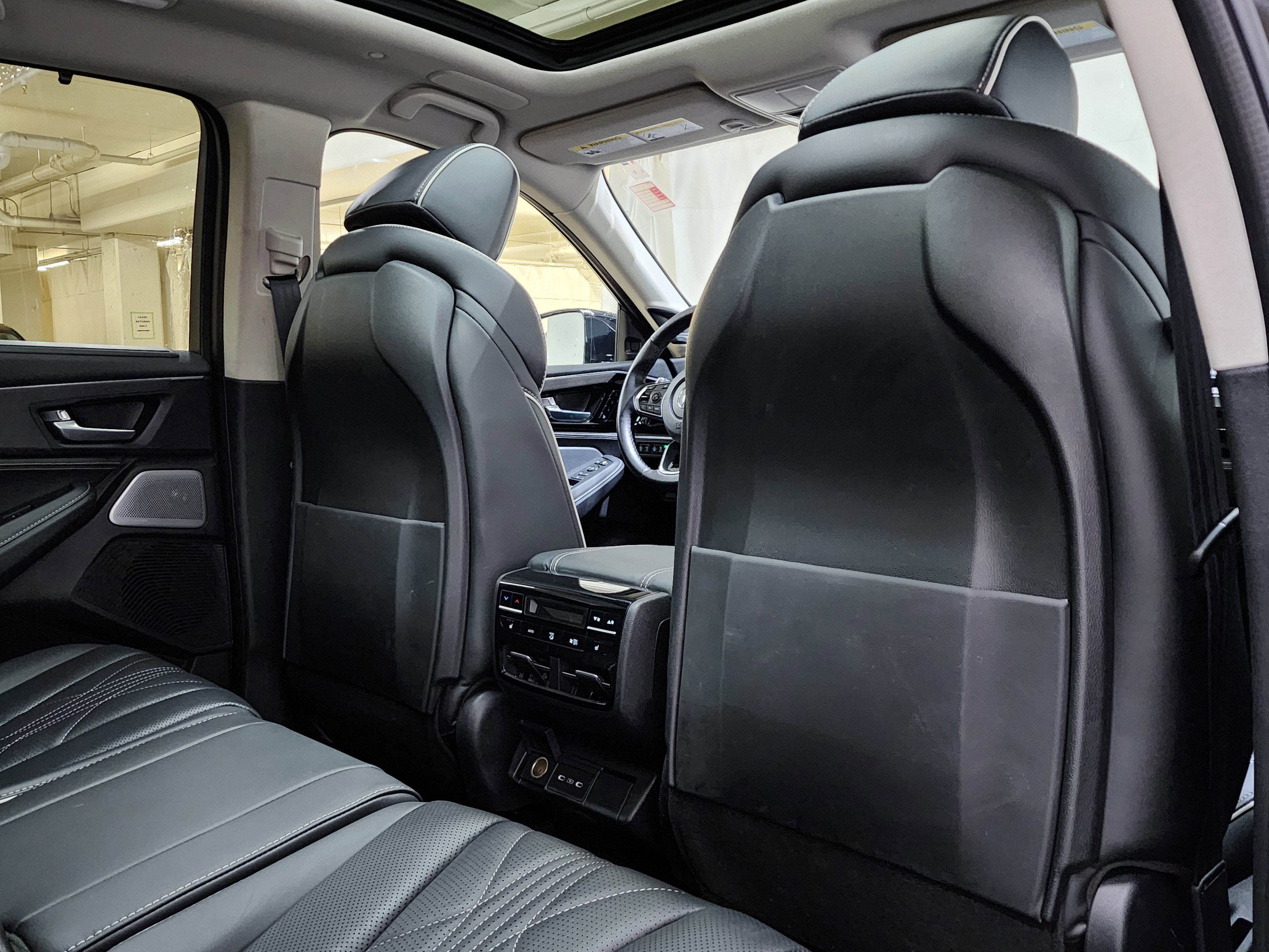 Certified 2026 Acura MDX SH-AWD w/ Advance Package image 19