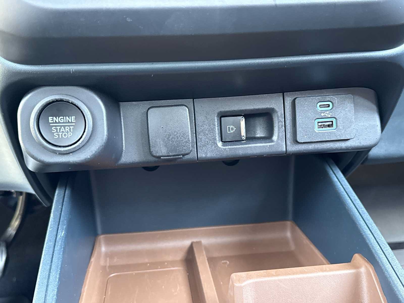 Used 2024 Ford Maverick Lariat AWD/4WD image 8