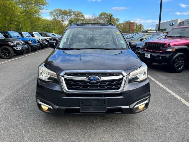 Used 2017 Subaru Forester 2.5i Limited AWD/4WD image 3
