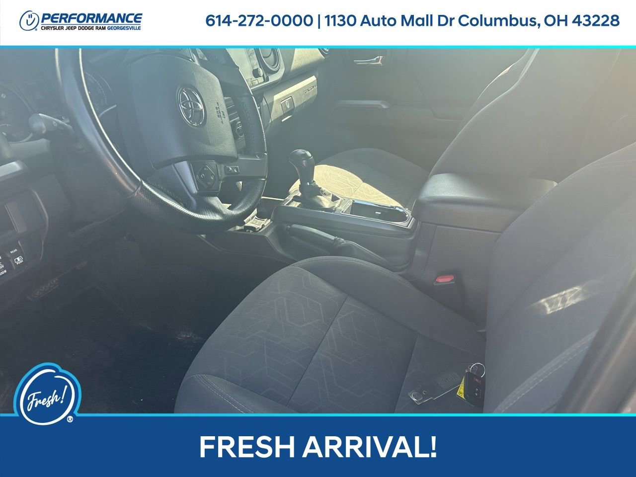 Used 2017 Toyota Tacoma TRD Sport image 14