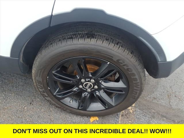 Used 2018 Land Rover Range Rover Evoque SE Premium image 9