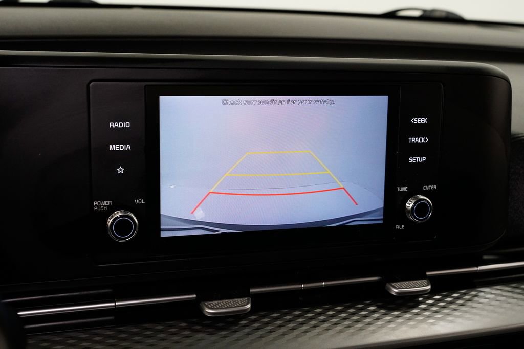 Certified 2022 Kia Carnival LX image 13