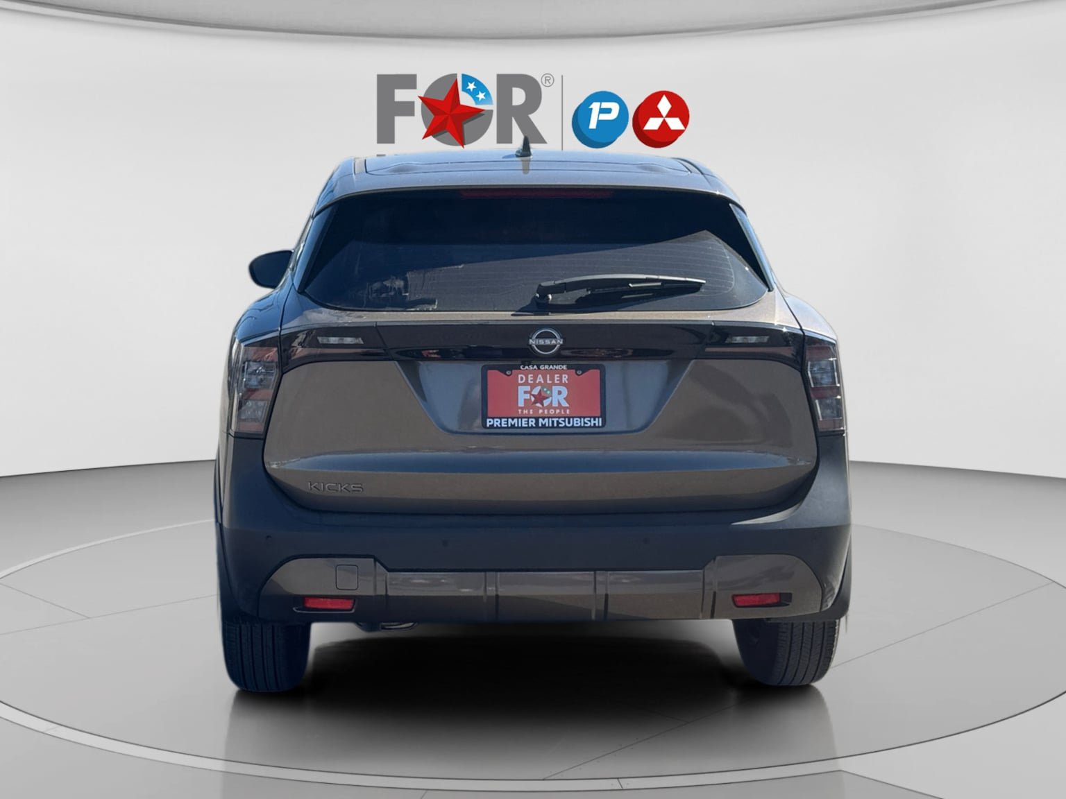 Used 2025 Nissan Kicks S FWD image 4
