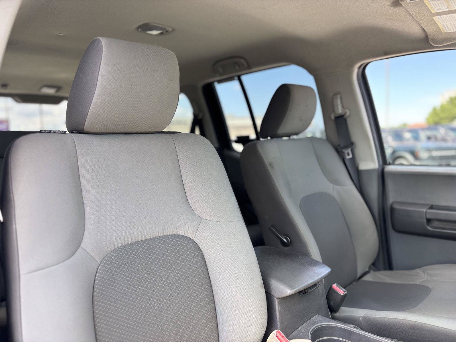 Used 2010 Nissan Xterra S AWD/4WD image 17