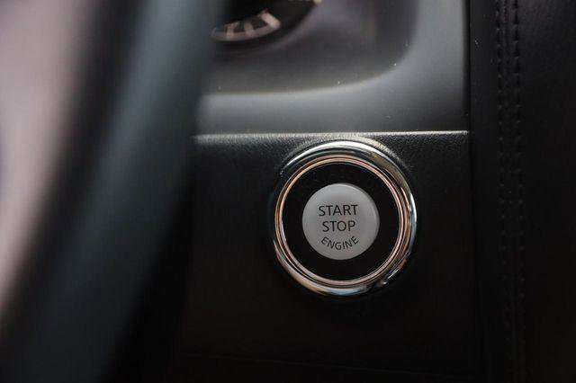 Used 2024 Nissan Armada SL w/ Captain's Chairs Package AWD/4WD image 17