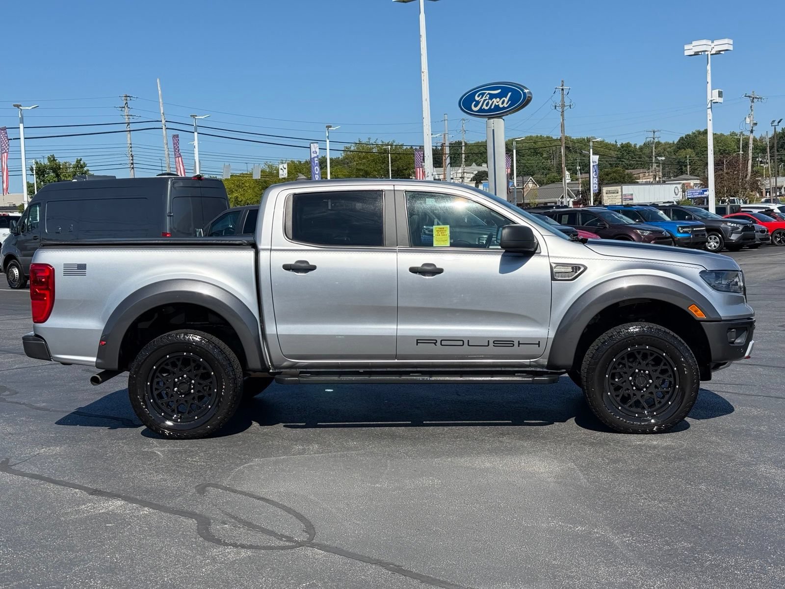 Used 2022 Ford Ranger XLT w/ Equipment Group 302A High AWD/4WD image 3