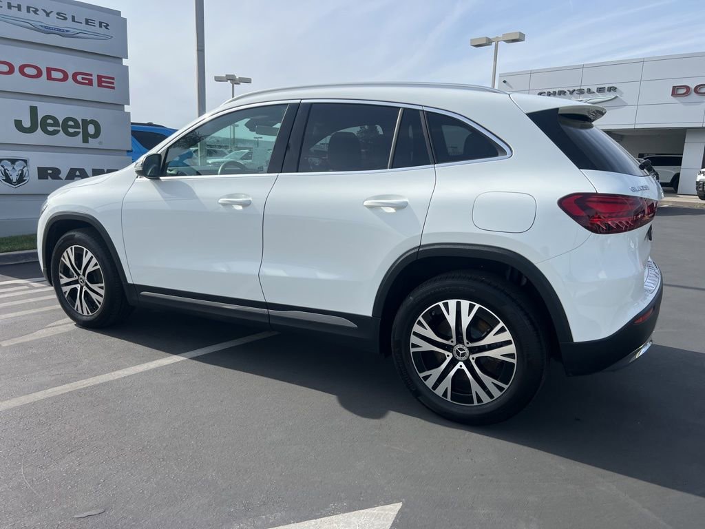 Used 2025 Mercedes-Benz GLA 250 4MATIC image 23