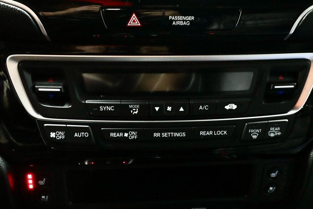 Used 2023 Honda Passport Elite image 32