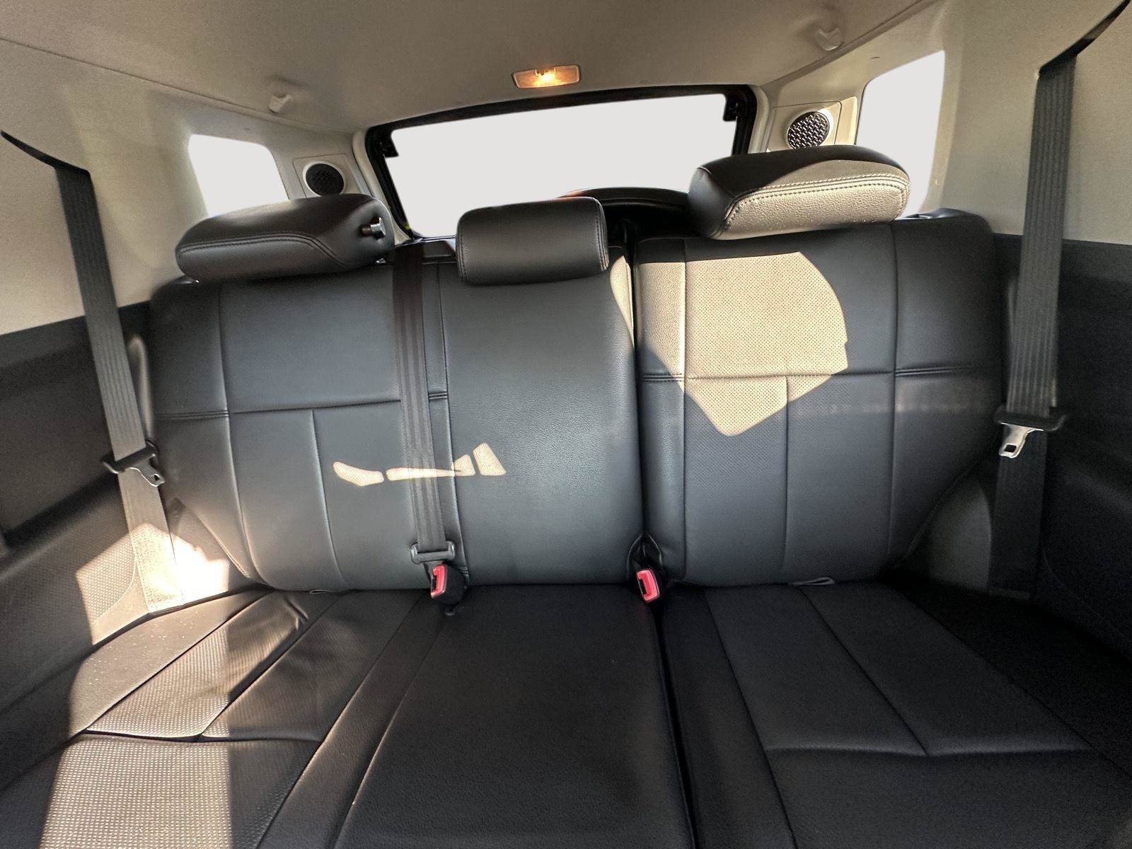 Used 2012 Toyota FJ Cruiser 4WD w/ Upgrade Pkg image 22