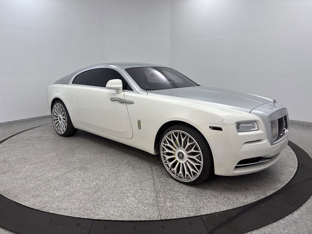 Used 2016 Rolls-Royce Wraith RWD image 20