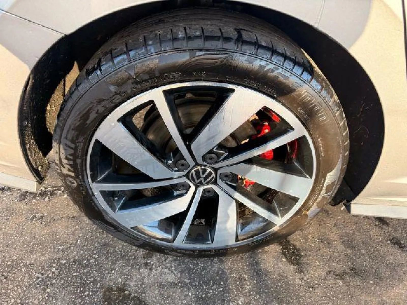 Used 2019 Volkswagen Jetta GLI Autobahn image 43