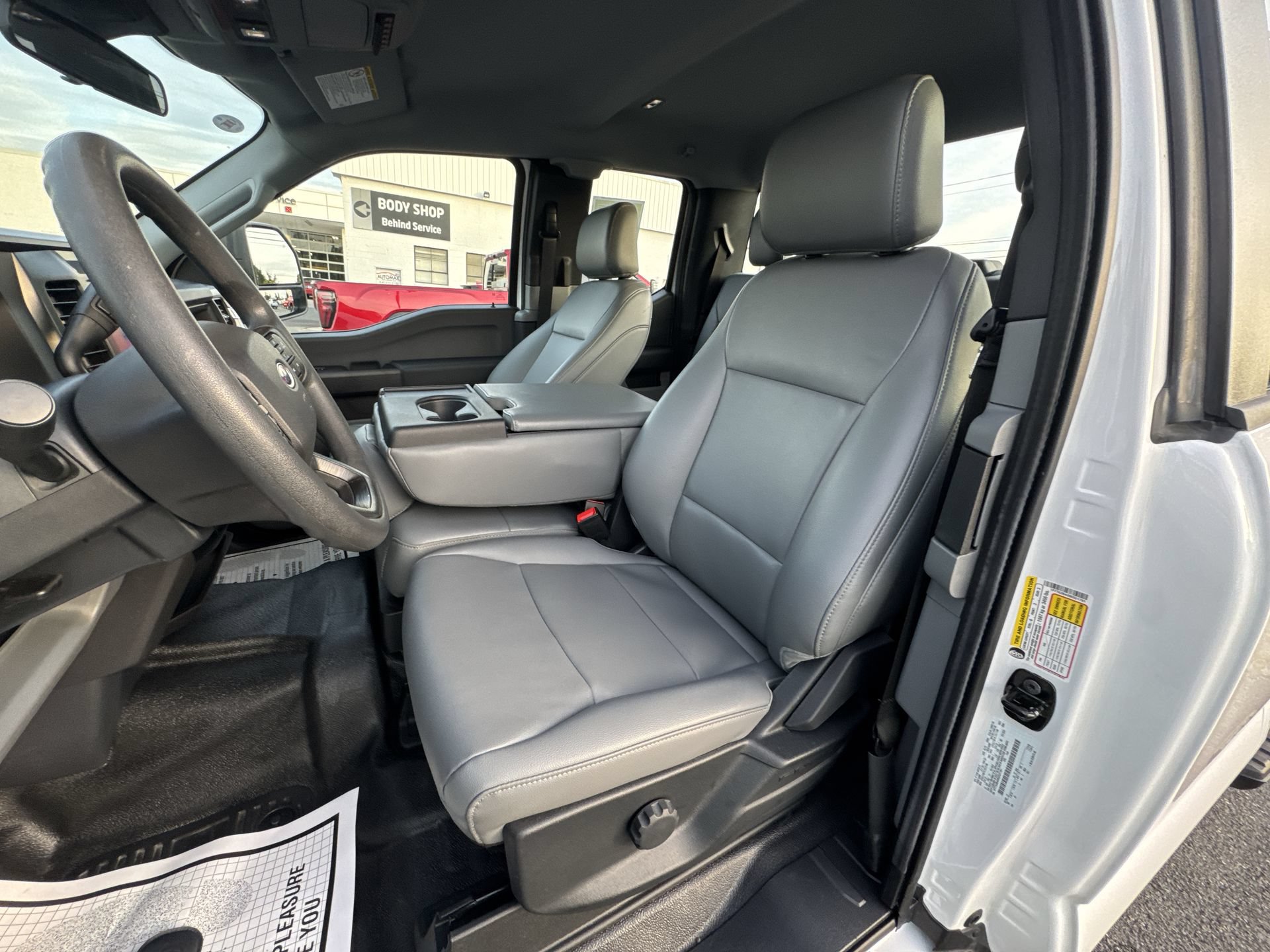 Used 2025 Ford F250 XL w/ Snow Plow Prep Package AWD/4WD image 13