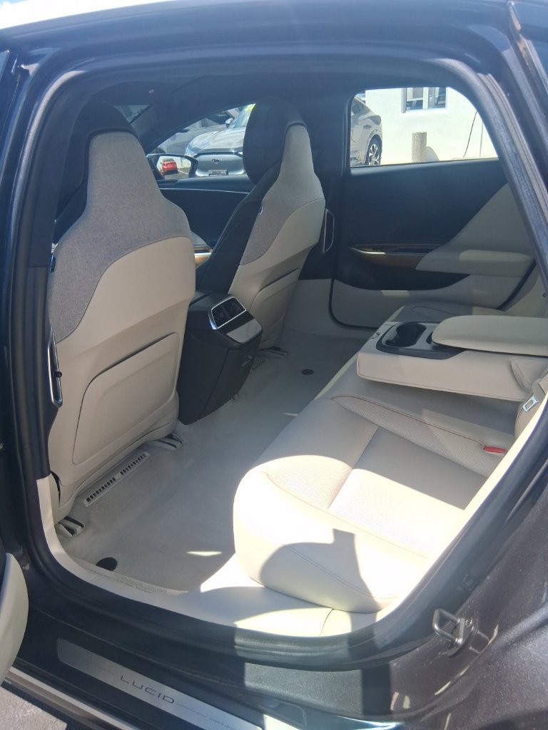 Used 2023 Lucid Air Touring AWD/4WD image 12