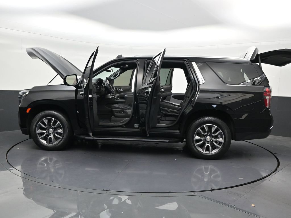 Used 2022 Chevrolet Tahoe LT w/ Luxury Package RWD image 33
