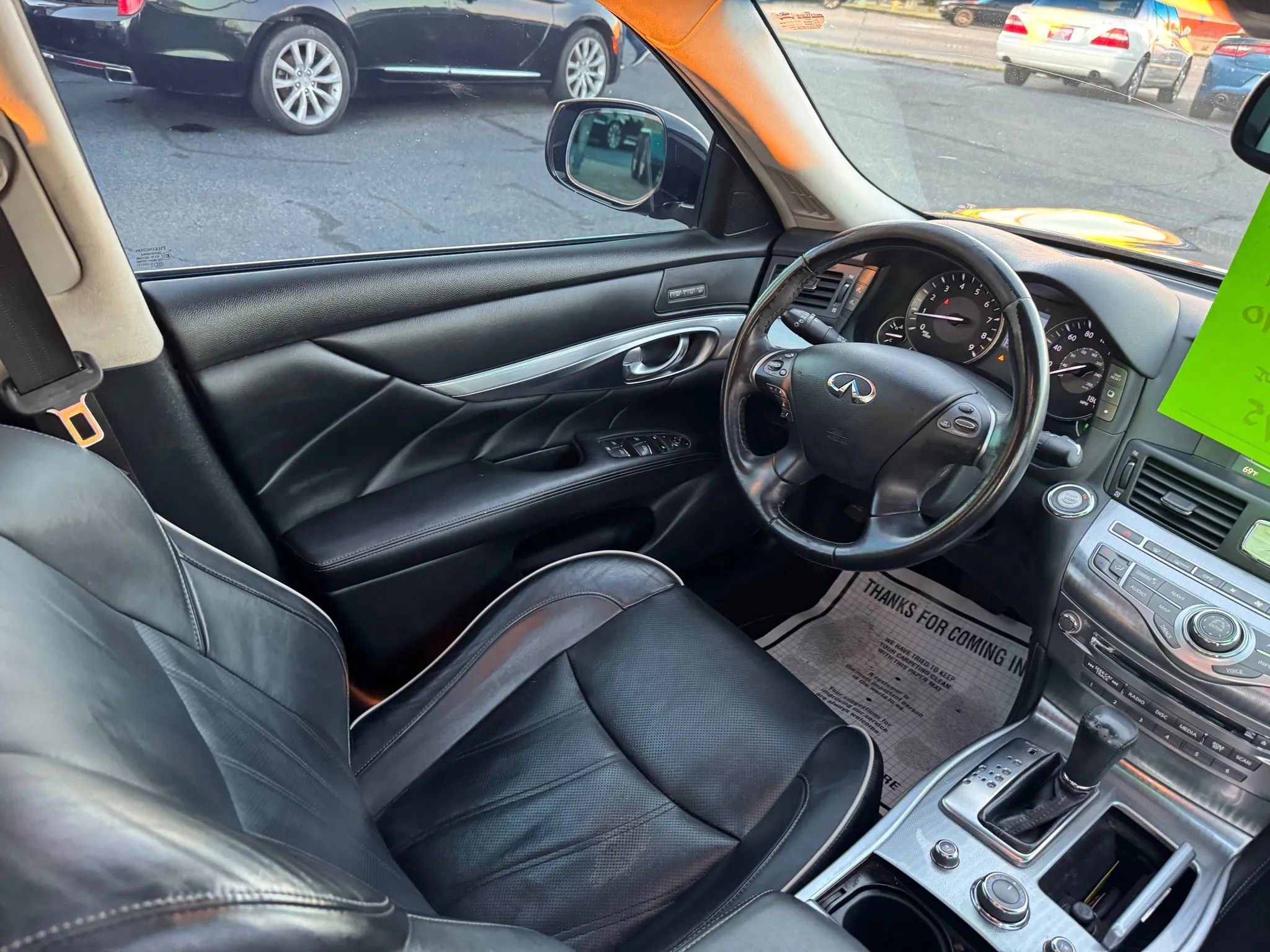 Used 2019 INFINITI Q70 Luxe AWD/4WD image 25