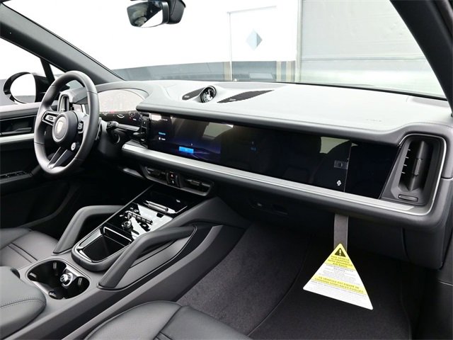 New 2026 Porsche Cayenne S image 14