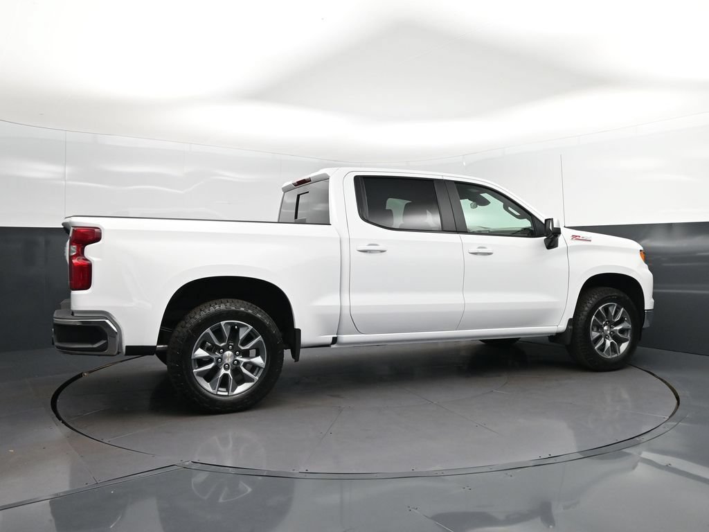 New 2026 Chevrolet Silverado 1500 LT w/ Z71 Off-Road Package AWD/4WD image 8