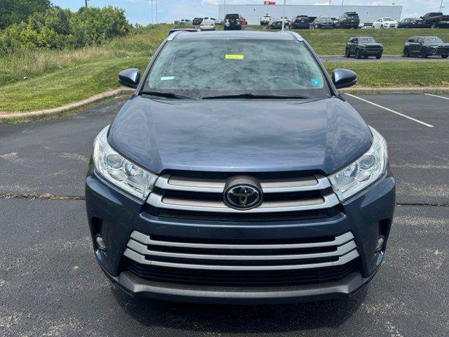 Certified 2019 Toyota Highlander XLE AWD/4WD image 8