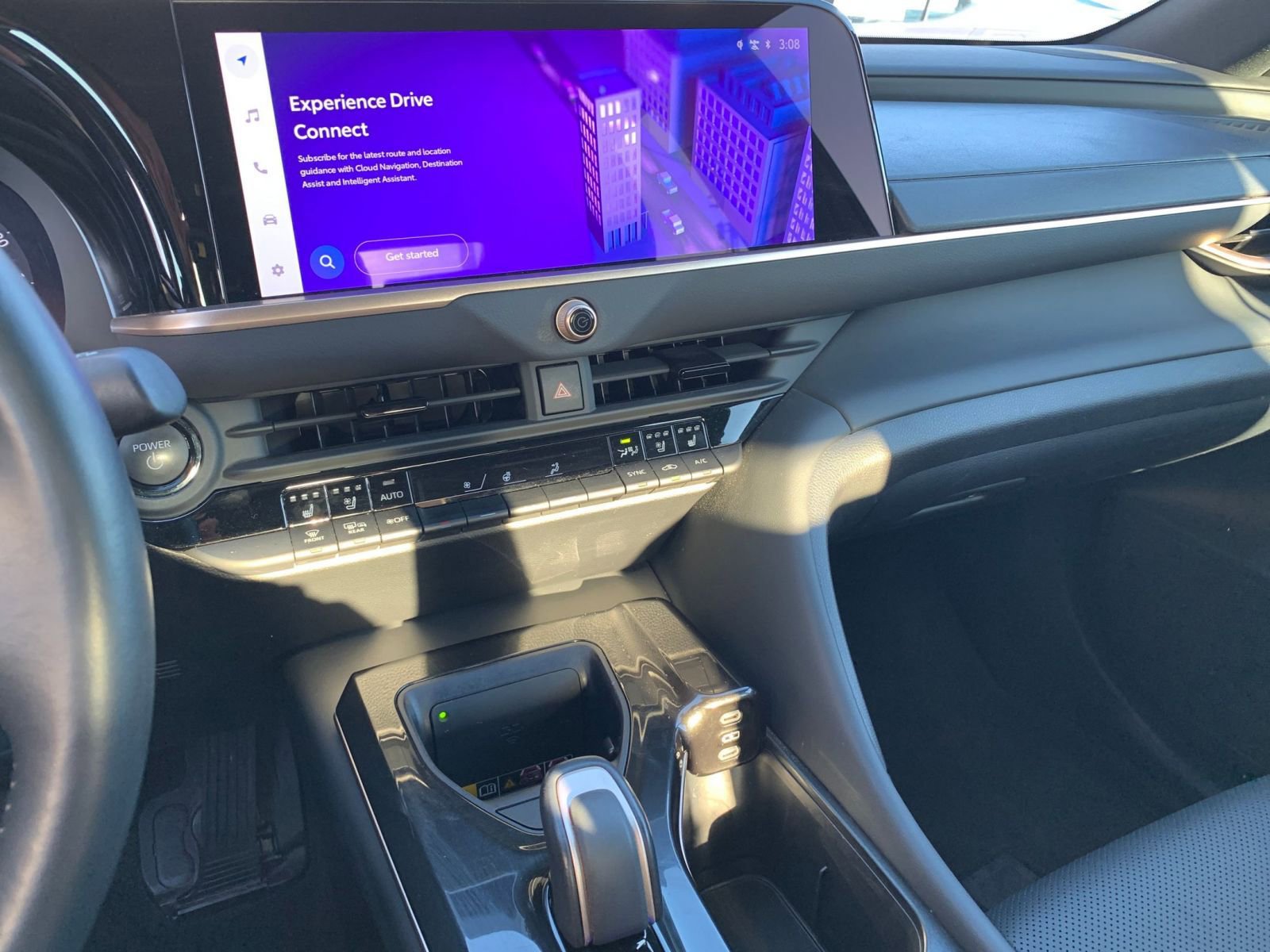 Used 2025 Toyota Crown XLE image 18