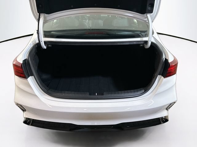 Used 2023 Kia Forte GT-Line w/ GT-Line Technology Package FWD image 21