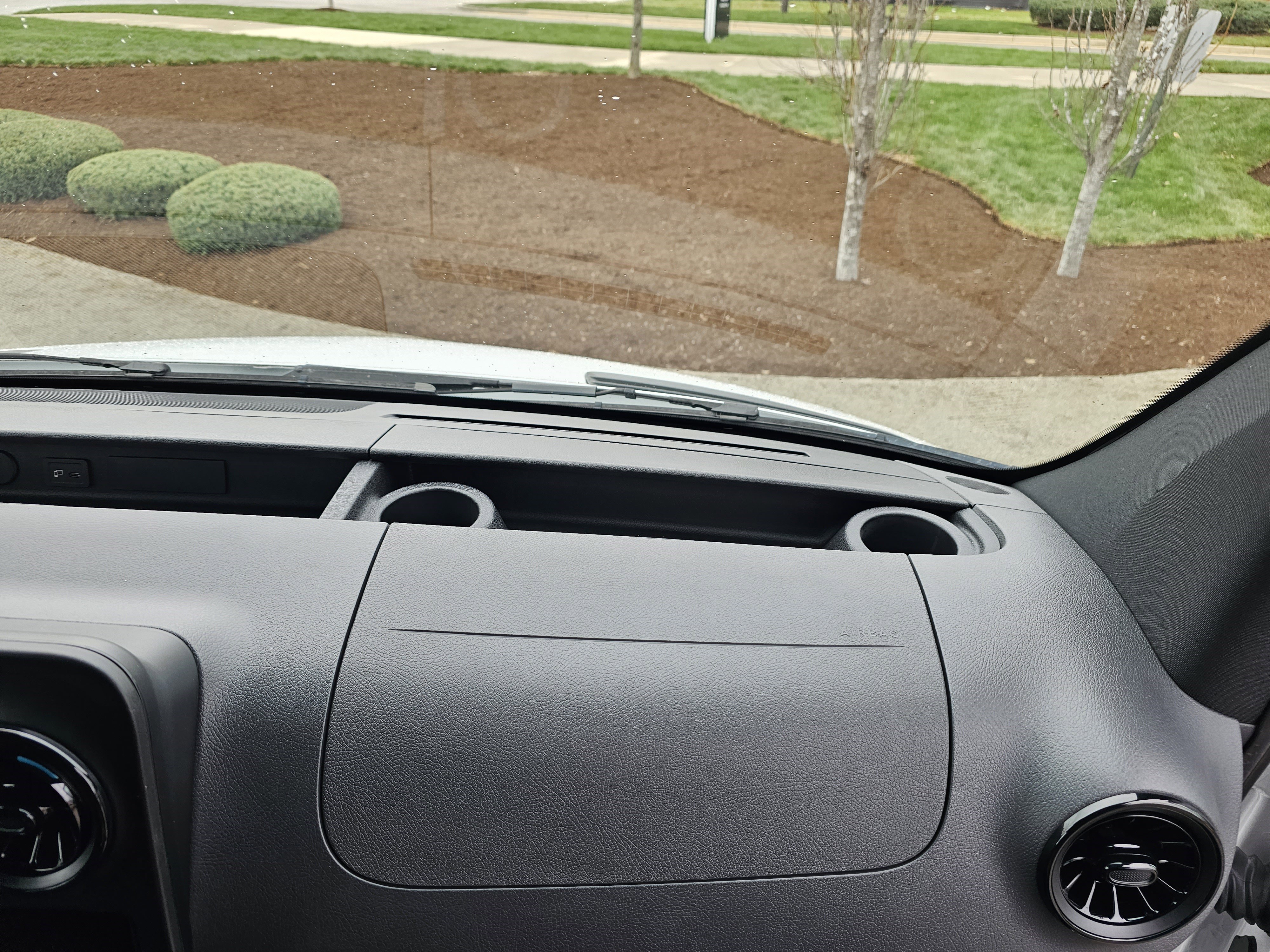 Used 2023 Mercedes-Benz Sprinter 4500 image 18