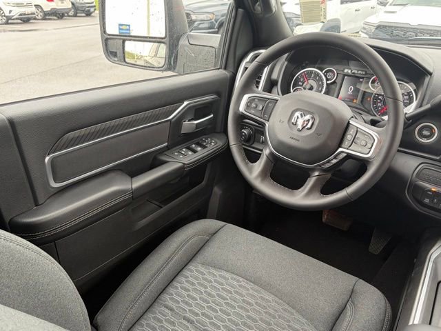 New 2026 RAM 2500 Big Horn AWD/4WD image 30