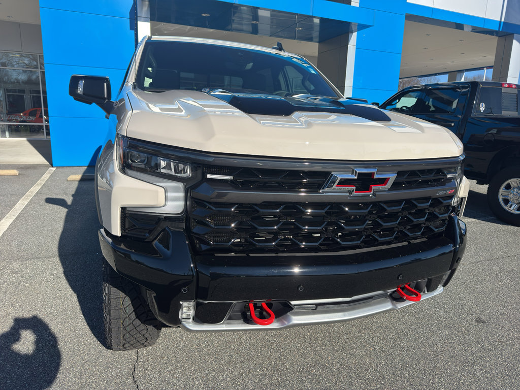 New 2026 Chevrolet Silverado 1500 ZR2 image 2