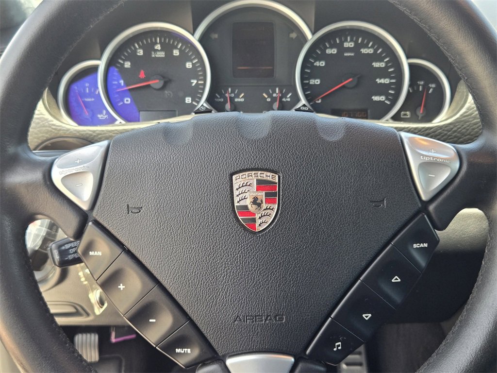 Used 2008 Porsche Cayenne GTS image 16